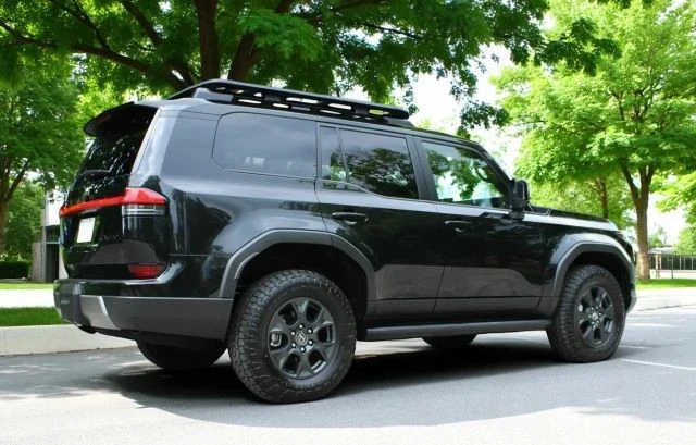 2024 Lexus GX 3rd Gen - Image 18 of 21
