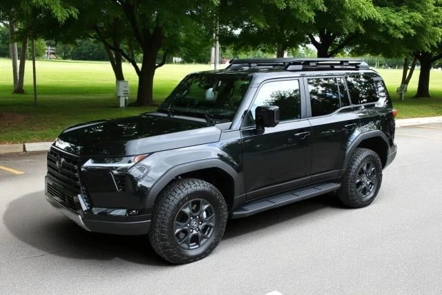 2024 Lexus GX 3rd Gen - Image 9 of 21