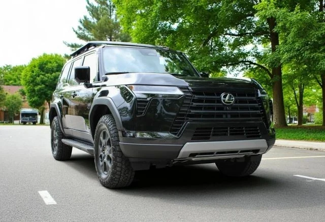 2024 Lexus GX 3rd Gen - Image 11 of 21