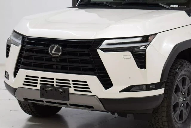 2024 Lexus GX 3rd Gen - Image 12 of 12
