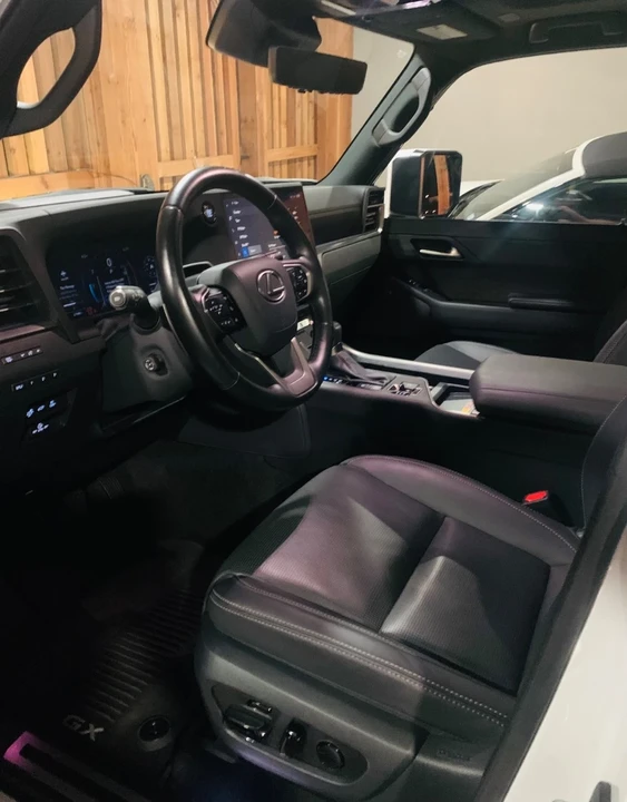 2024 Lexus GX 3rd Gen - Image 14 of 21