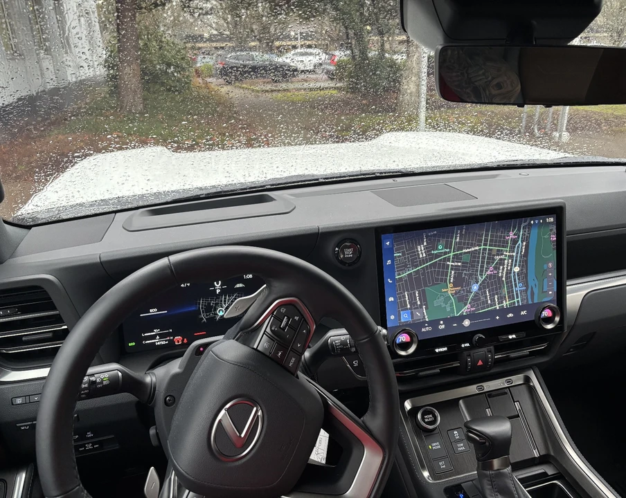 2024 Lexus GX 3rd Gen - Image 19 of 21