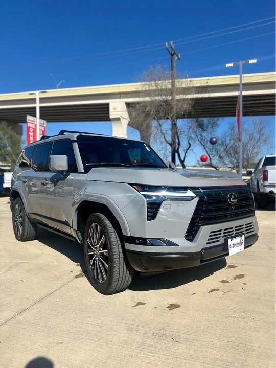 2024 Lexus GX 3rd Gen - Image 2 of 6