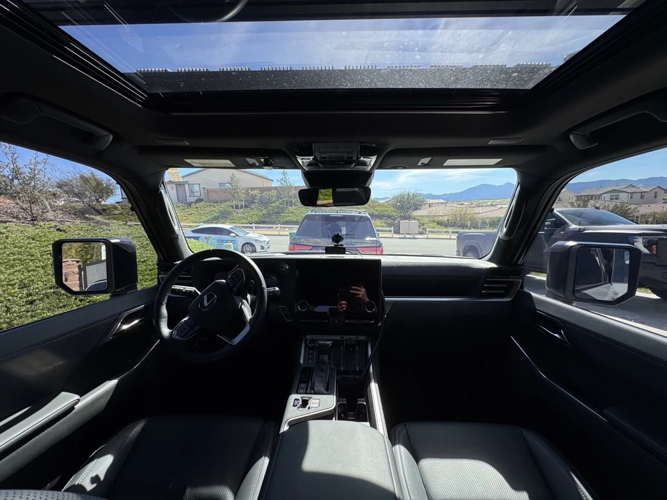2024 Lexus GX 3rd Gen - Image 18 of 21