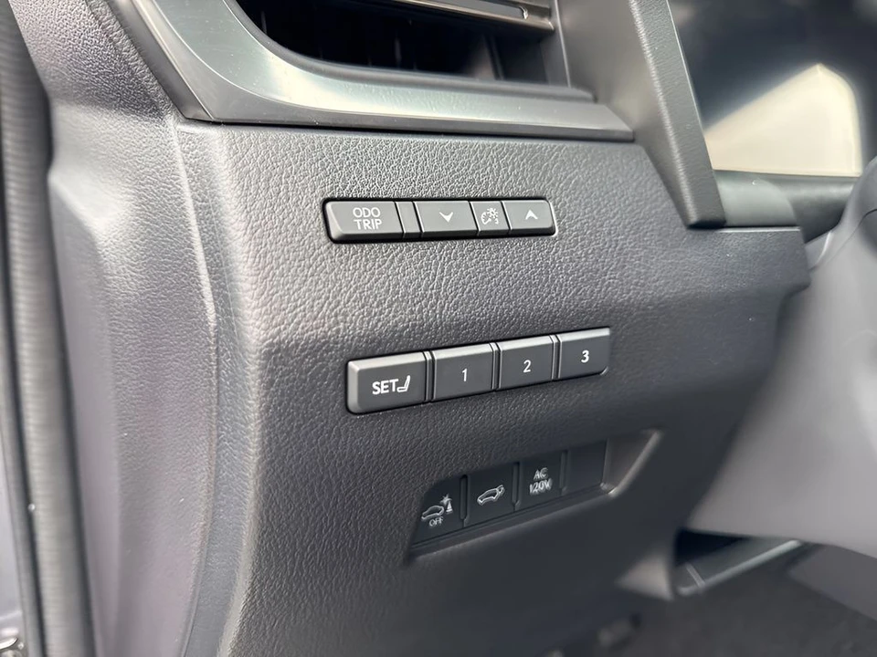 2024 Lexus GX 3rd Gen - Image 11 of 21