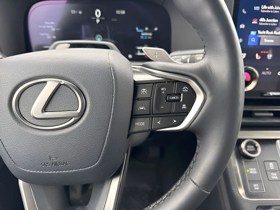 2024 Lexus GX 3rd Gen - Image 18 of 21