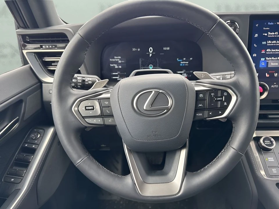 2024 Lexus GX 3rd Gen - Image 16 of 21