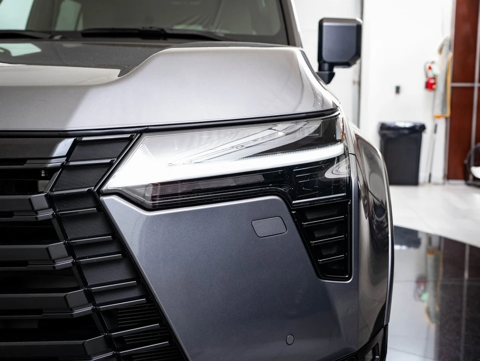 2024 Lexus GX 3rd Gen - Image 14 of 21