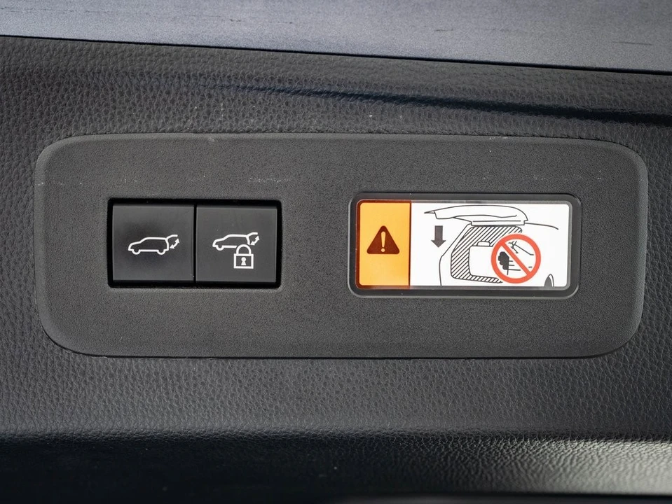 2024 Lexus GX 3rd Gen - Image 16 of 21