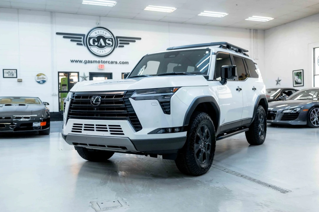 2024 Lexus GX 3rd Gen - Image 3 of 12