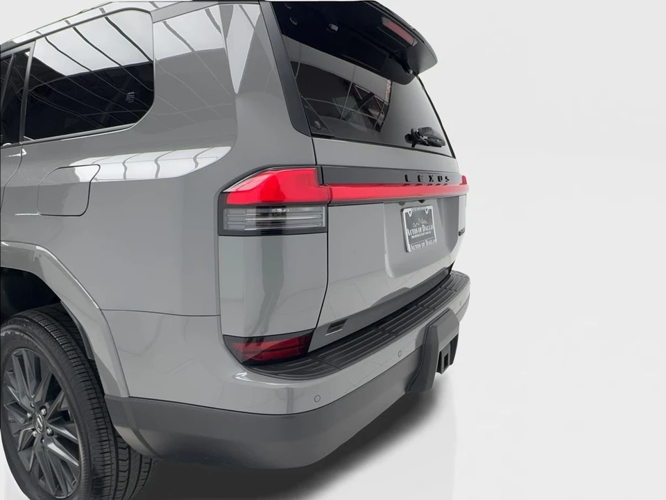 2024 Lexus GX 3rd Gen - Image 14 of 21