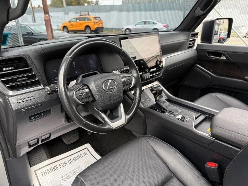 2024 Lexus GX 3rd Gen - Image 9 of 12