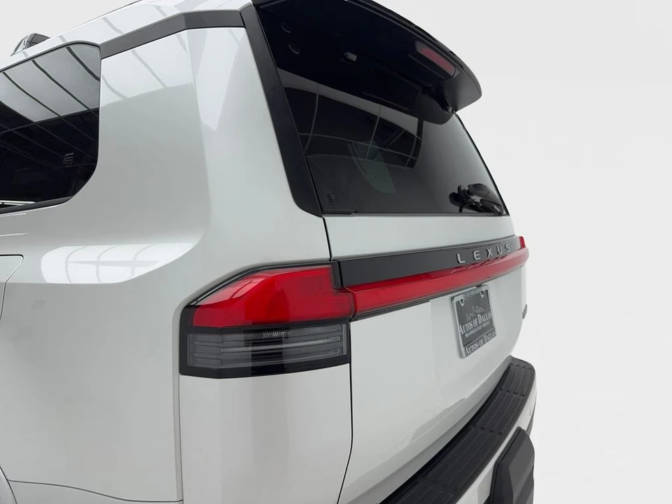 2024 Lexus GX 3rd Gen - Image 9 of 21