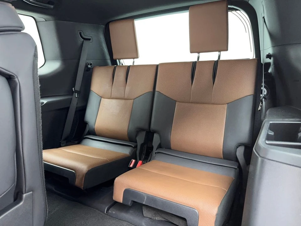 2024 Lexus GX 3rd Gen - Image 17 of 21