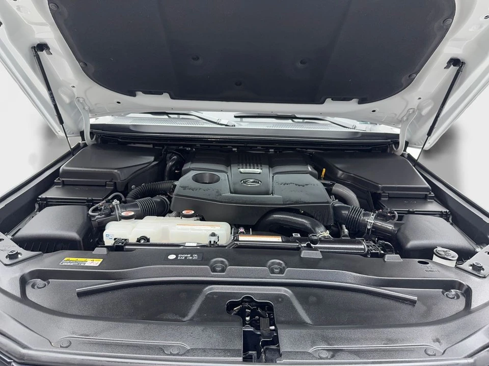 2024 Lexus GX 3rd Gen - Image 12 of 21