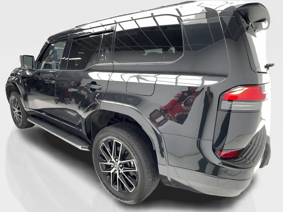 2024 Lexus GX 3rd Gen - Image 10 of 21