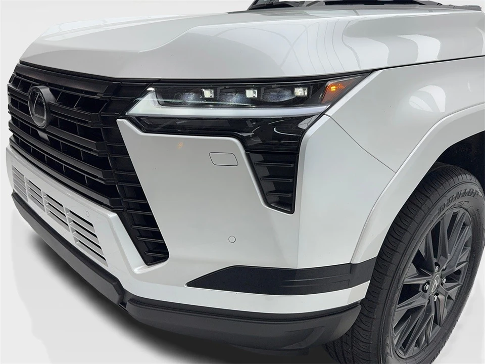 2024 Lexus GX 3rd Gen - Image 5 of 12