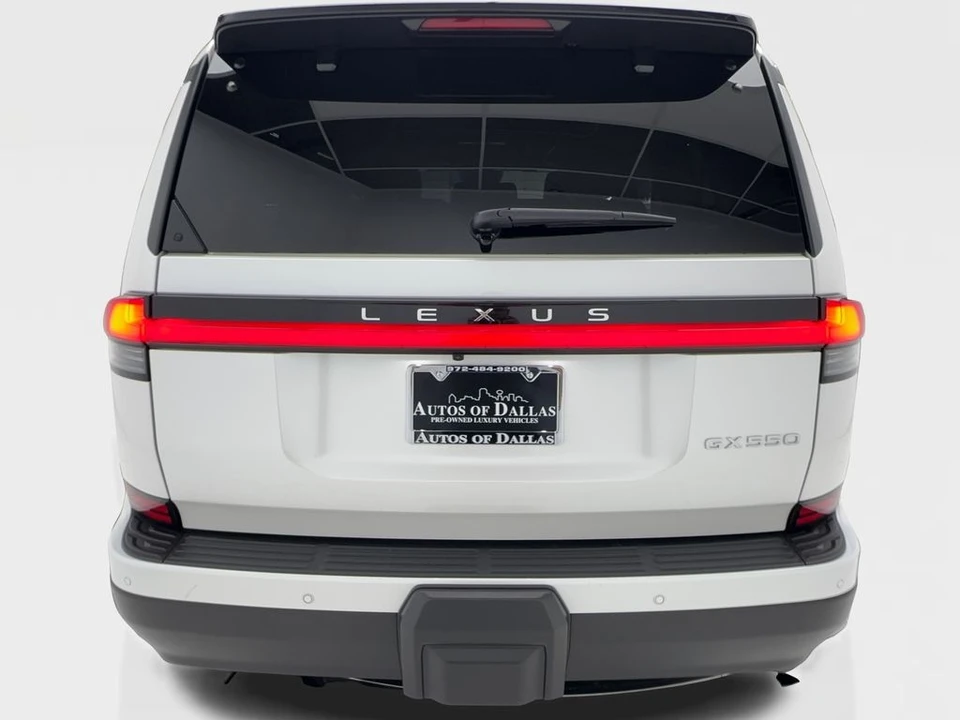 2024 Lexus GX 3rd Gen - Image 11 of 21