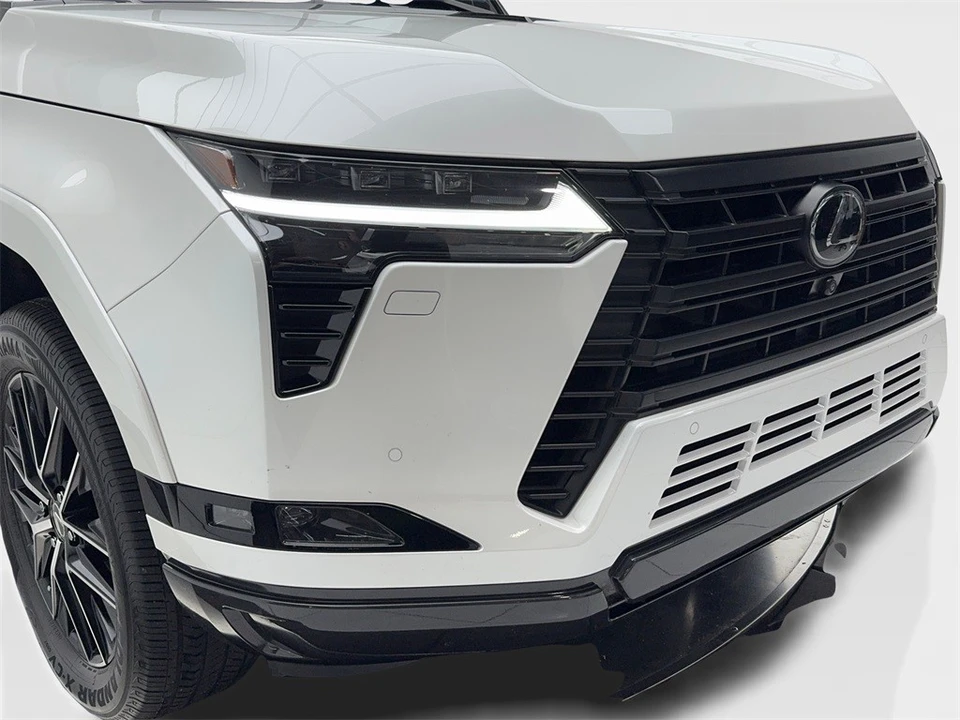 2024 Lexus GX 3rd Gen - Image 3 of 12