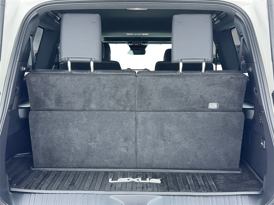 2024 Lexus GX 3rd Gen - Image 12 of 12