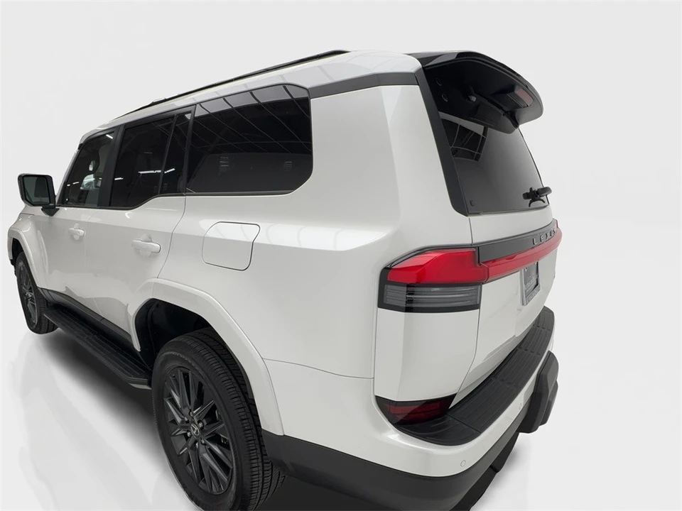 2024 Lexus GX 3rd Gen - Image 12 of 12