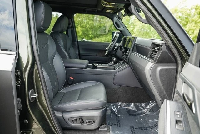 2024 Lexus GX 3rd Gen - Image 16 of 21