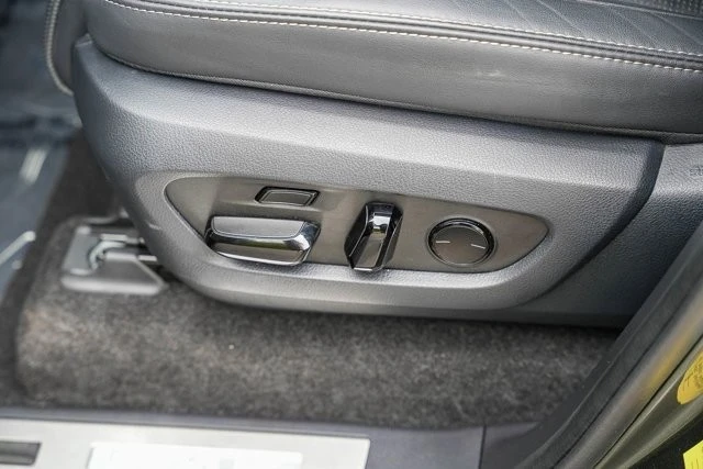 2024 Lexus GX 3rd Gen - Image 20 of 21