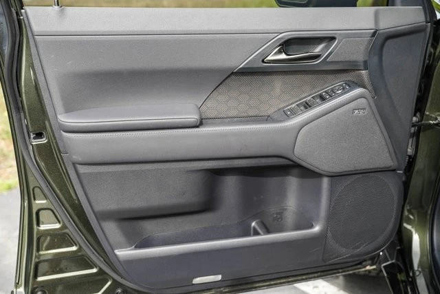 2024 Lexus GX 3rd Gen - Image 19 of 21