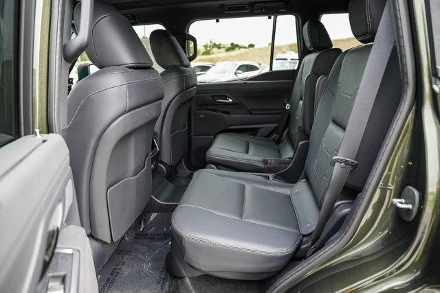 2024 Lexus GX 3rd Gen - Image 18 of 21