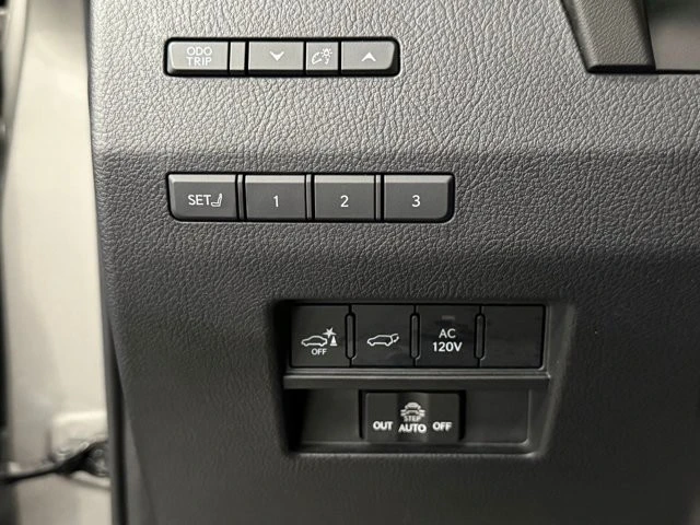 2024 Lexus GX 3rd Gen - Image 29 of 31
