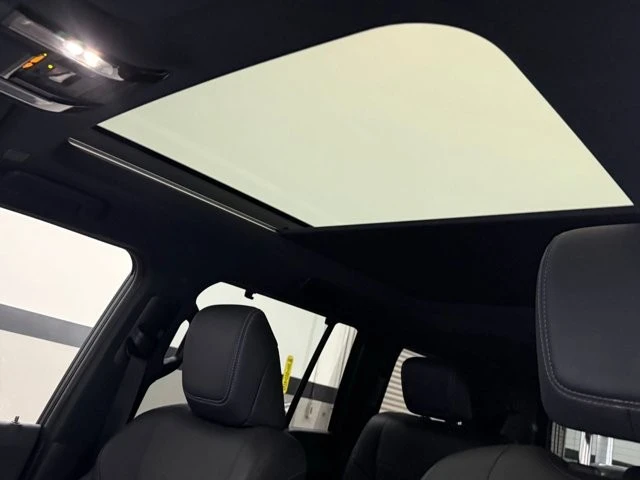 2024 Lexus GX 3rd Gen - Image 24 of 31