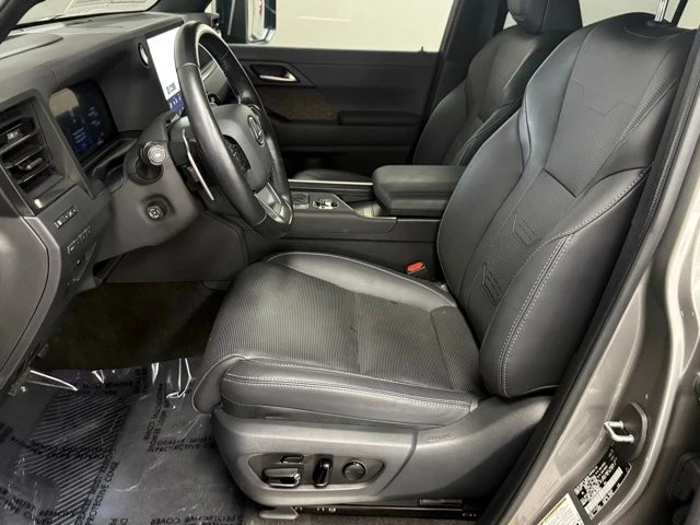 2024 Lexus GX 3rd Gen - Image 21 of 31