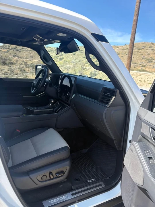 2024 Lexus GX 3rd Gen - Image 7 of 10