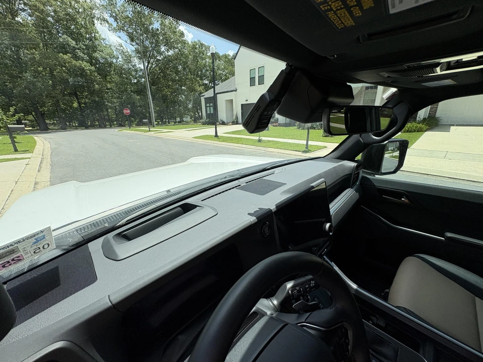 2024 Lexus GX 3rd Gen - Image 21 of 31