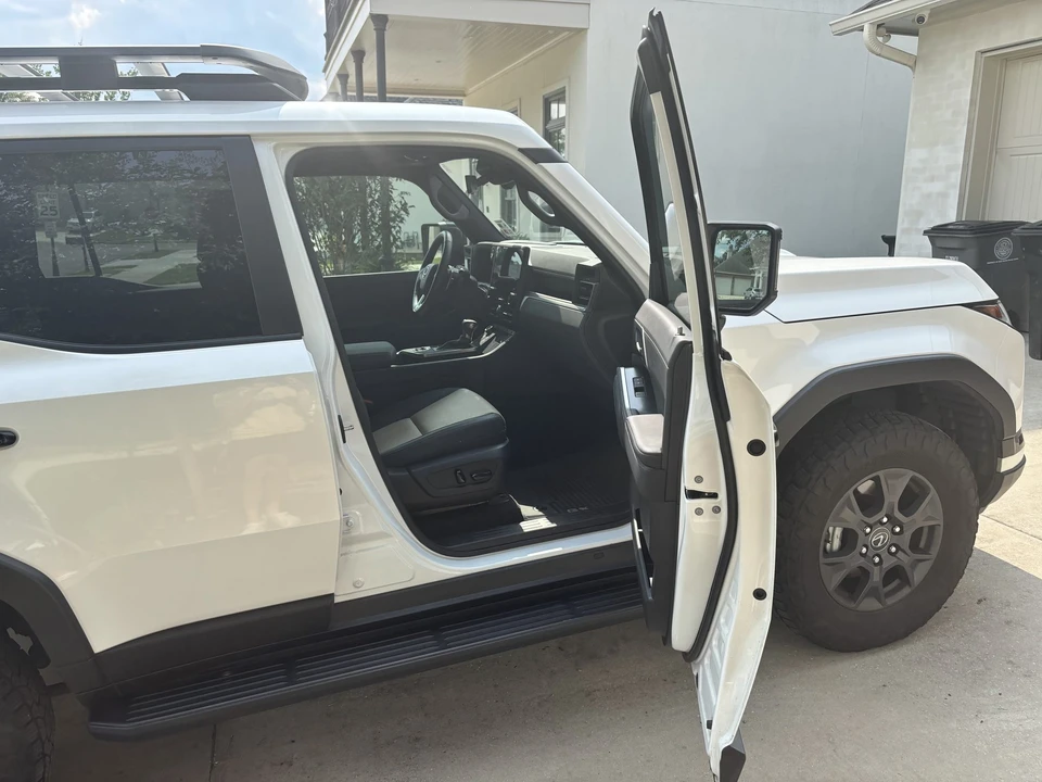 2024 Lexus GX 3rd Gen - Image 16 of 31