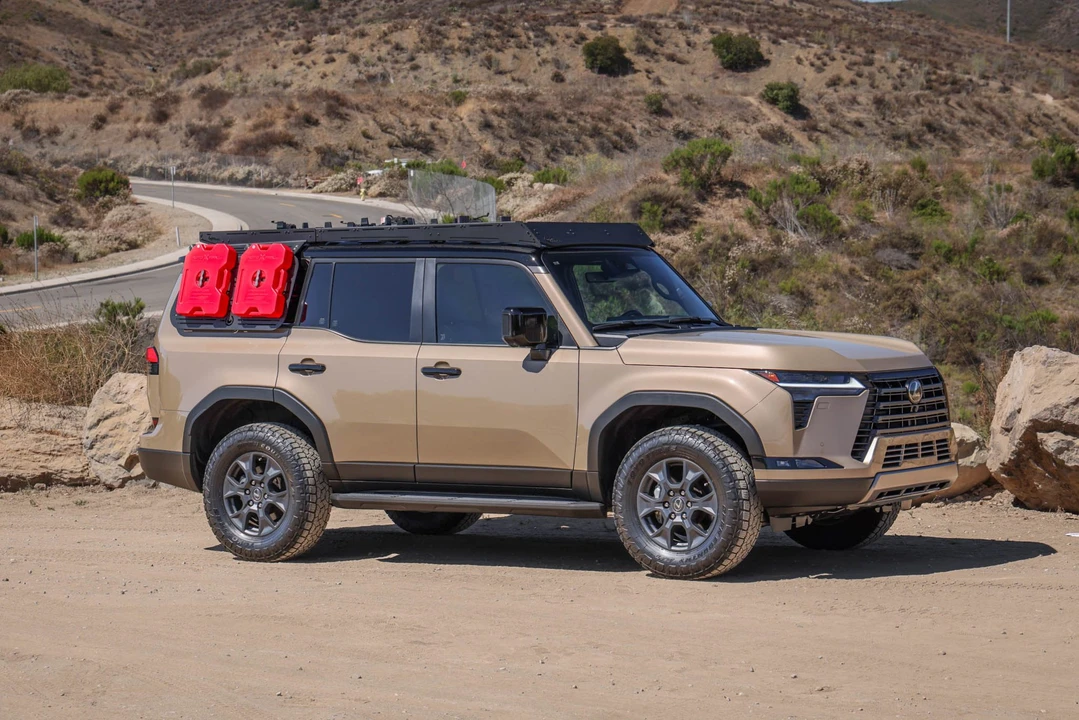 2024 Lexus GX 3rd Gen - Image 8 of 31