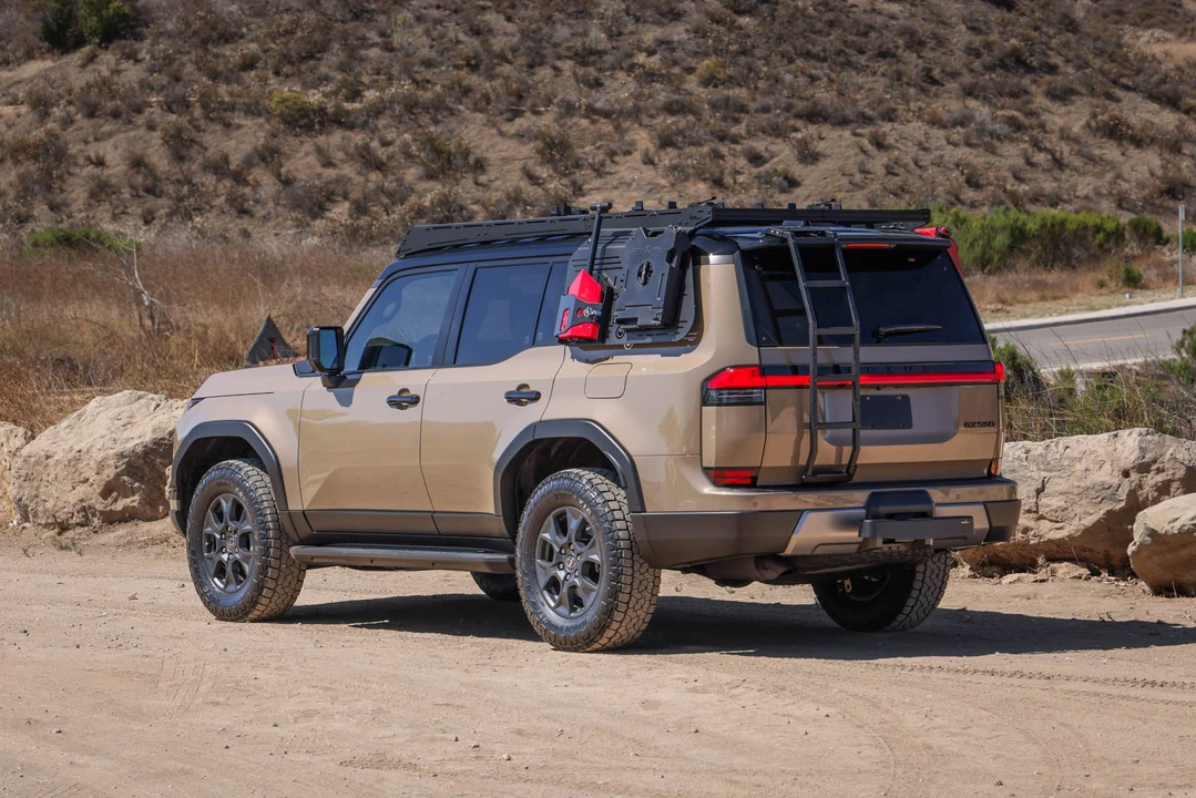 2024 Lexus GX 3rd Gen - Image 15 of 31