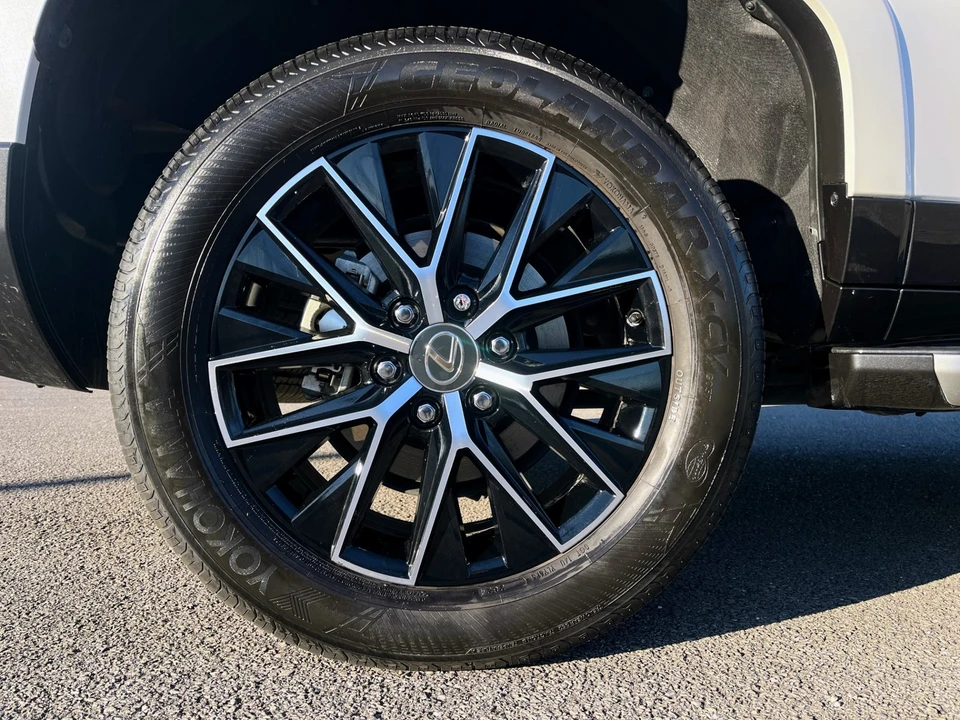 2024 Lexus GX 2nd Gen - Image 10 of 21