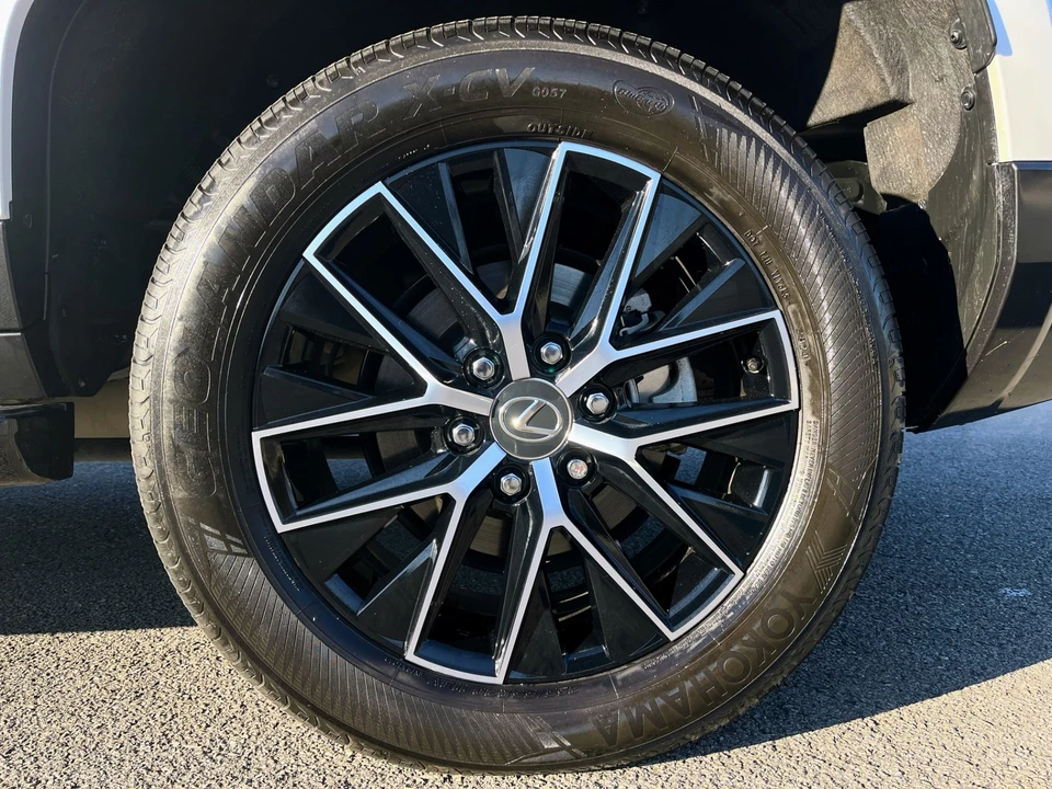 2024 Lexus GX 2nd Gen - Image 9 of 21