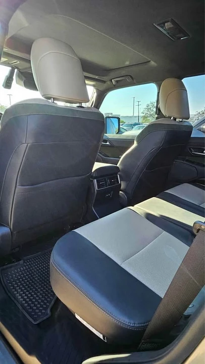 2024 Lexus GX 3rd Gen - Image 8 of 9