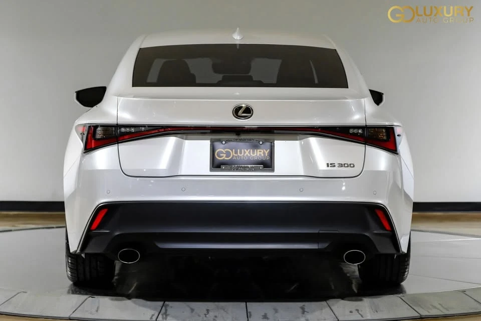 2024 Lexus IS 3rd Gen - Image 10 of 19