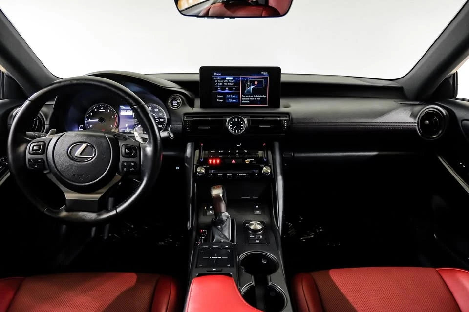 2024 Lexus IS 3rd Gen - Image 18 of 19