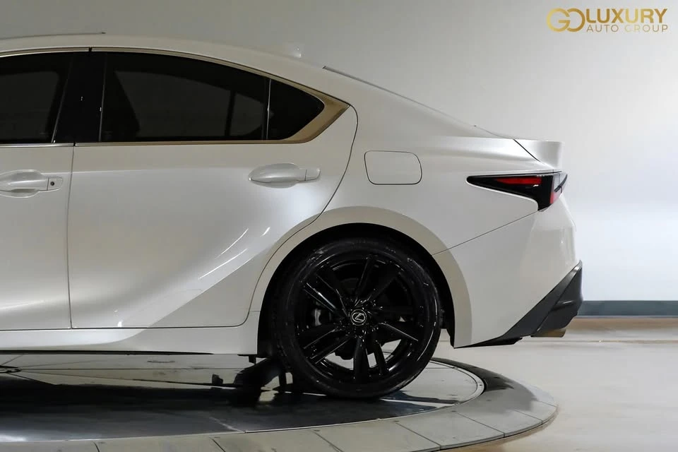 2024 Lexus IS 3rd Gen - Image 14 of 19