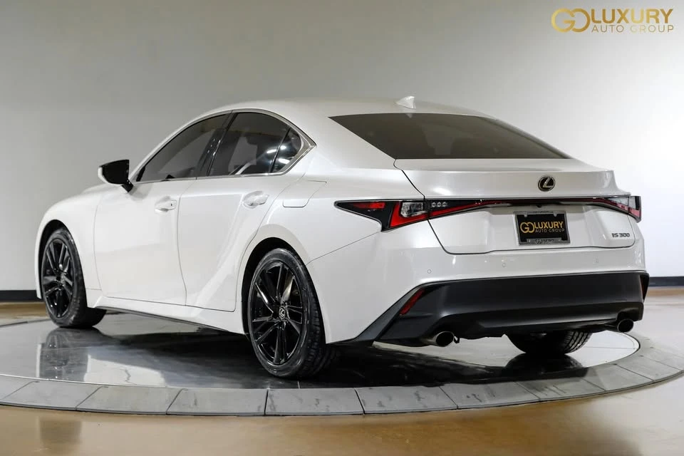 2024 Lexus IS 3rd Gen - Image 11 of 19