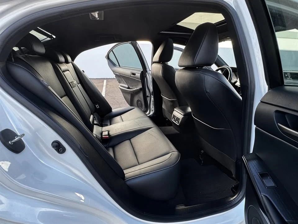 2024 Lexus IS 3rd Gen - Image 8 of 16
