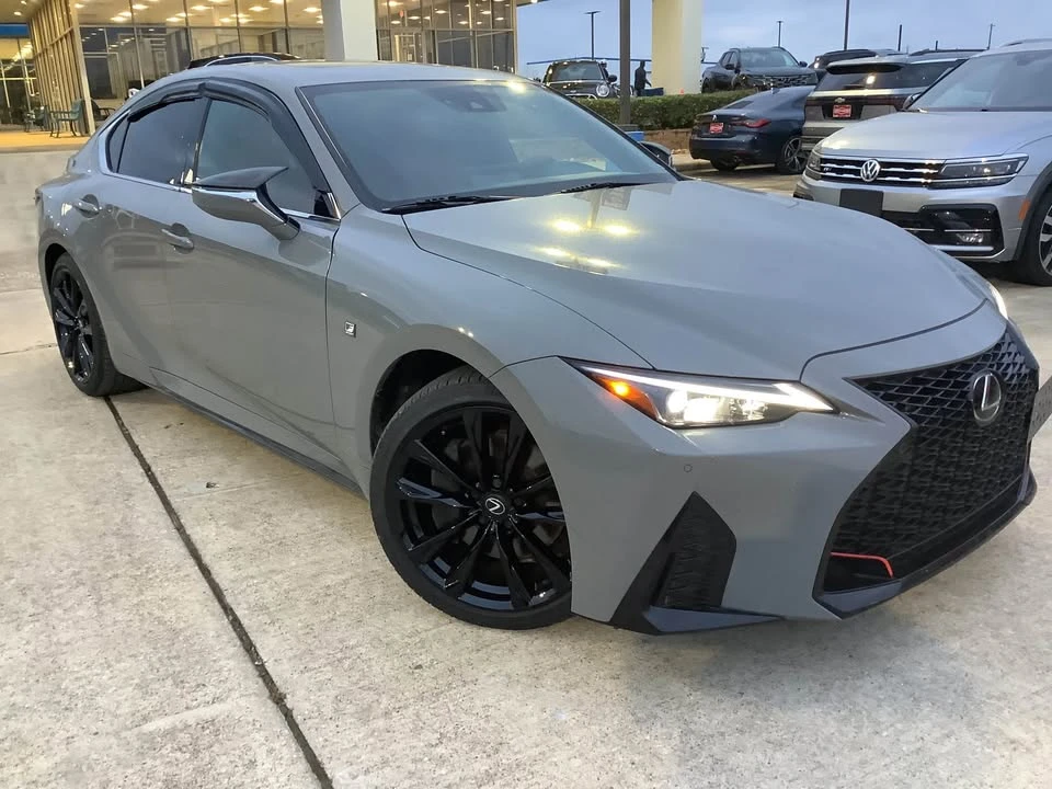 2024 Lexus IS 3rd Gen - Image 4 of 12