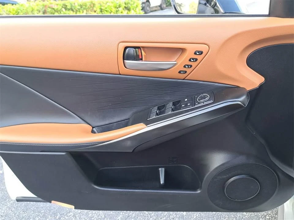 2024 Lexus IS 3rd Gen - Image 17 of 20