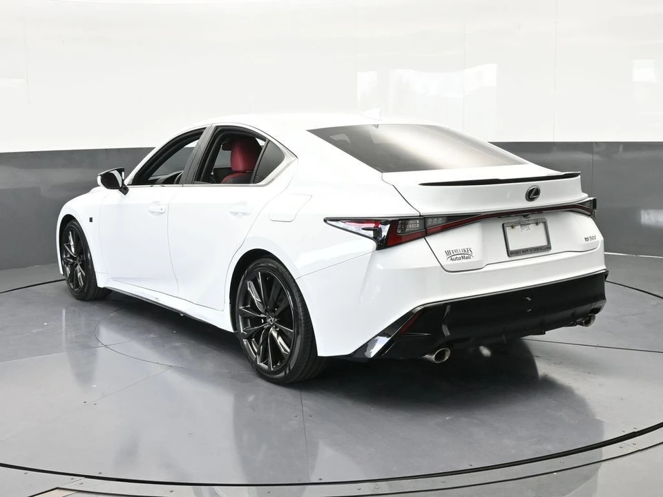 2024 Lexus IS 3rd Gen - Image 4 of 12