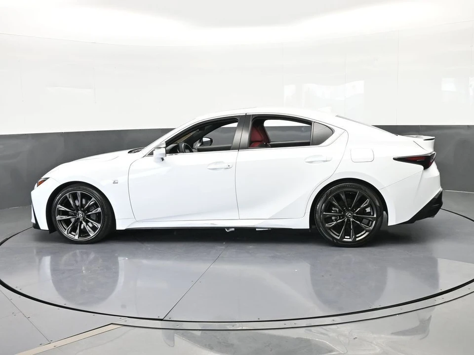 2024 Lexus IS 3rd Gen - Image 3 of 12
