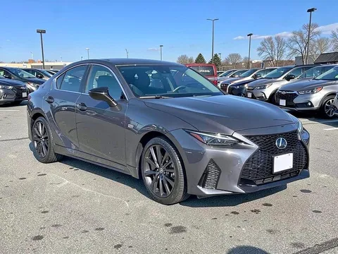 2024 Lexus IS 300